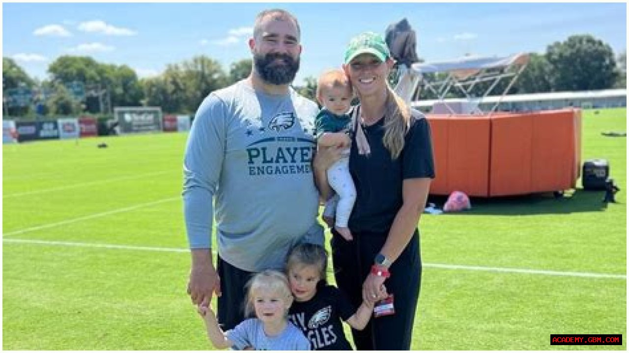 Kylie Kelce Height And Weight: A Comprehensive Overview