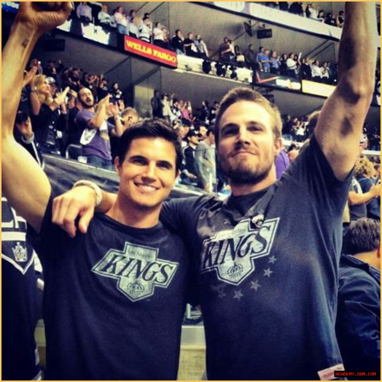 Stephen Amell And Robbie Amell: The Dynamic Duo Of Hollywood