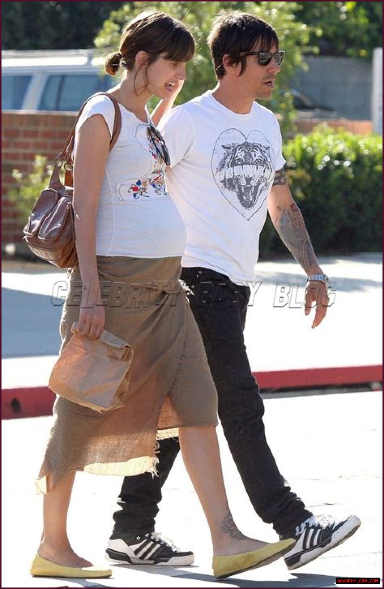 Unraveling The Mystery Of Anthony Kiedis' Girlfriend 19